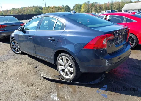 2013 Volvo S60 T6 from USA, damaged, VIN YV1902FHXD2233422
